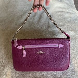 Coach Large Nolita Wristlet Pochette 24